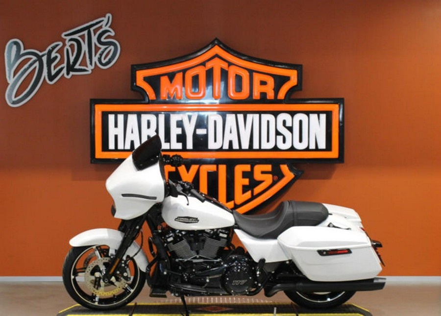 2024 Harley-Davidson® FLHX - Street Glide®