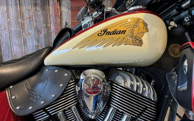 2015 Indian Motorcycle® Chieftain® Indian Red/Ivory Cream