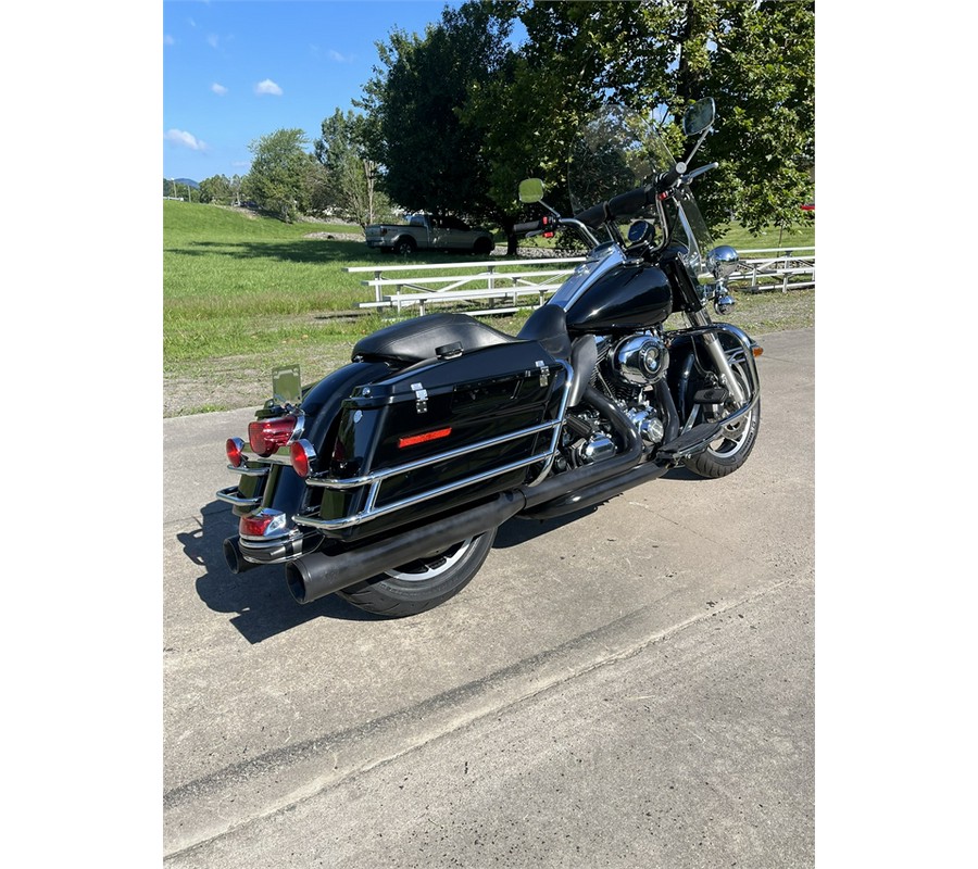 2010 Harley-Davidson Road King Police