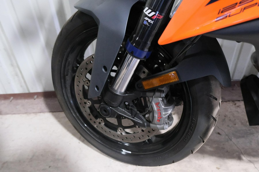 2023 KTM SUPER DUKE 1290 GT