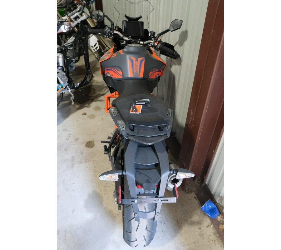 2023 KTM SUPER DUKE 1290 GT