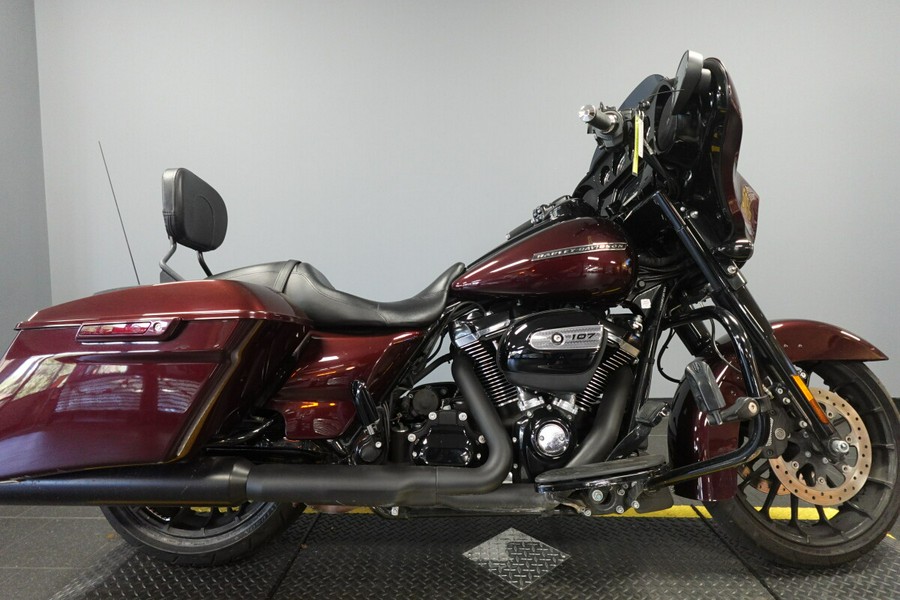 2018 Harley-Davidson Street Glide Special