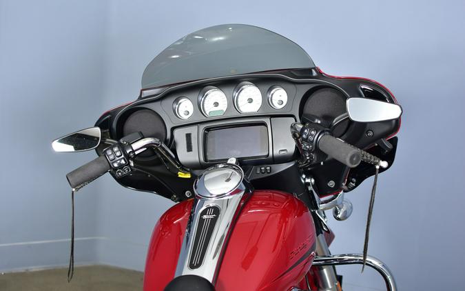 2020 Harley-Davidson Street Glide Stiletto Red