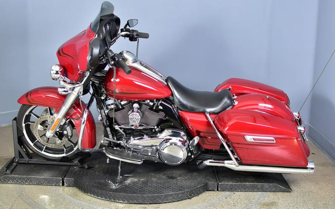 2020 Harley-Davidson Street Glide Stiletto Red