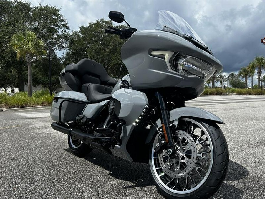 2026 Harley-Davidson® FLTRXL - Road Glide® Limited
