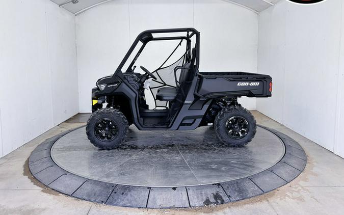 2026 Can-Am Defender DPS HD9 Stealth Black