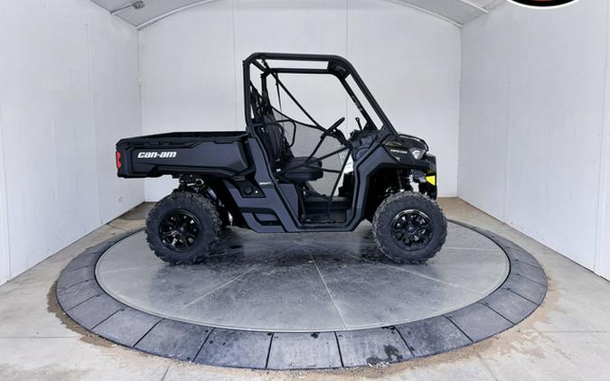 2026 Can-Am Defender DPS HD9 Stealth Black