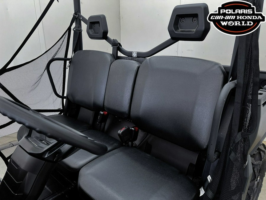 2026 Can-Am Defender DPS HD9 Stealth Black