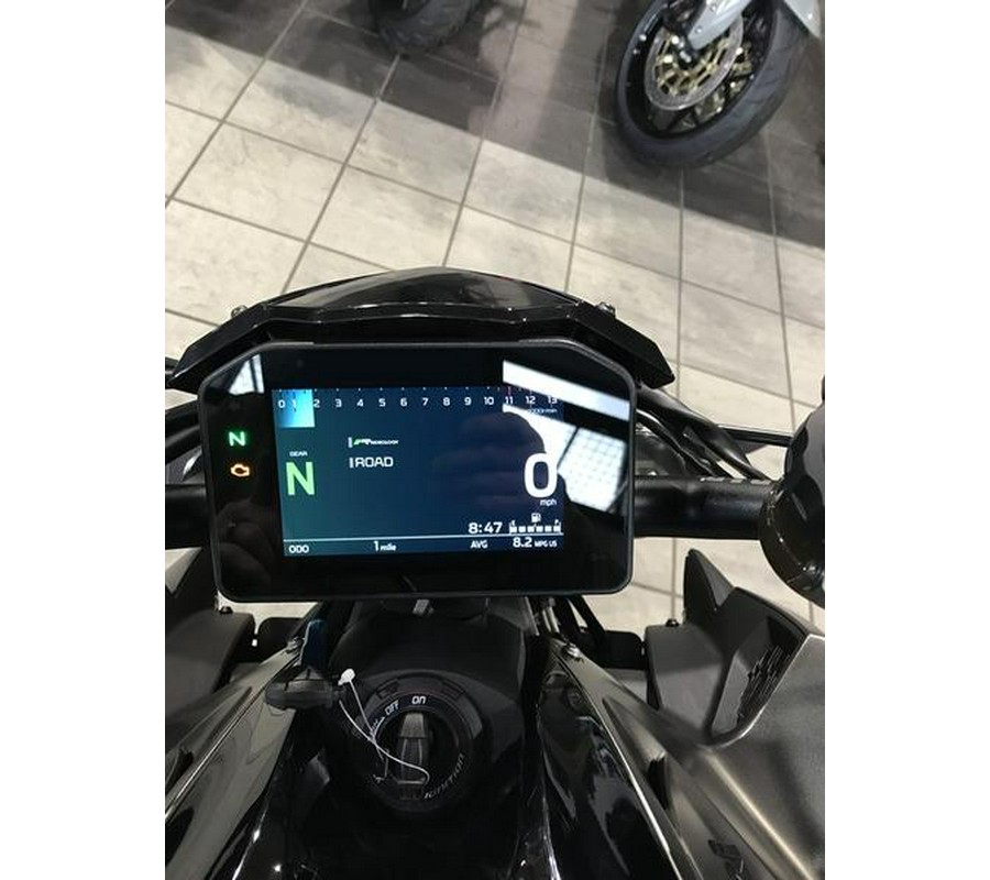 2026 Kawasaki Z1100 SE ABS