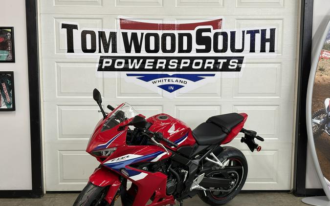 2026 Honda CBR650R E-Clutch