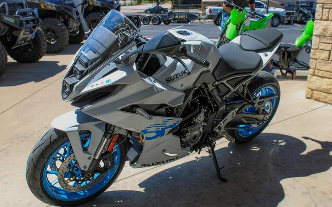 2026 SUZUKI GSX-8R