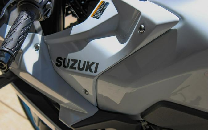 2026 SUZUKI GSX-8R
