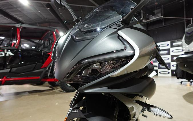 2026 CFMOTO 300SS