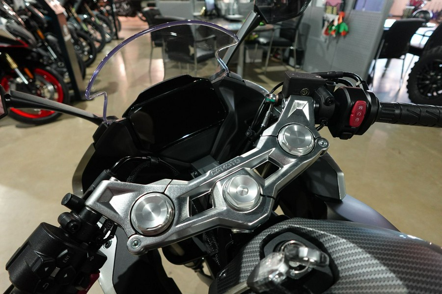 2026 CFMOTO 300SS