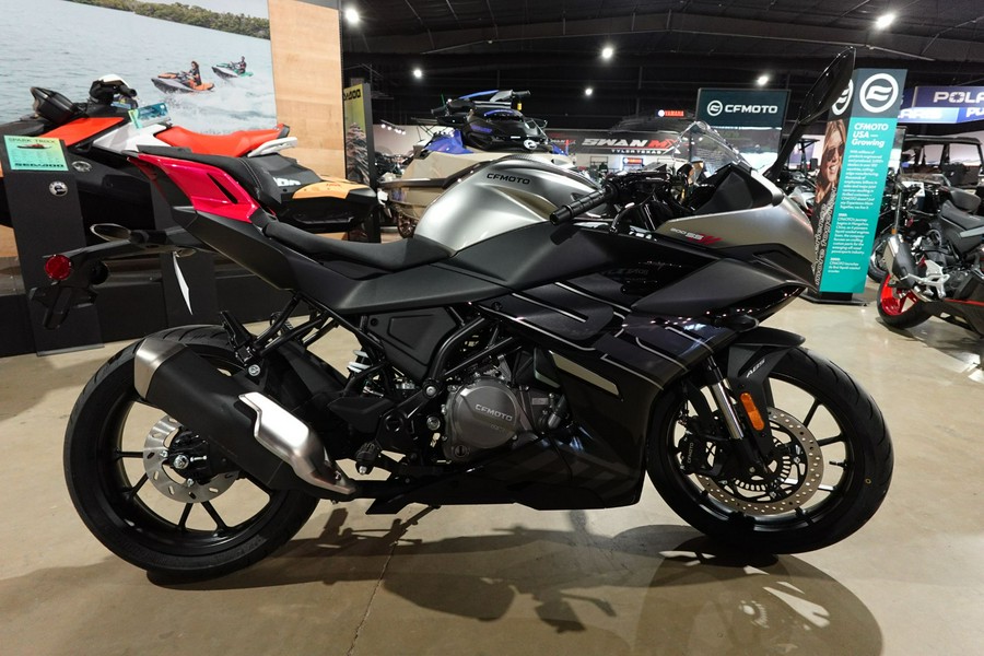 2026 CFMOTO 300SS