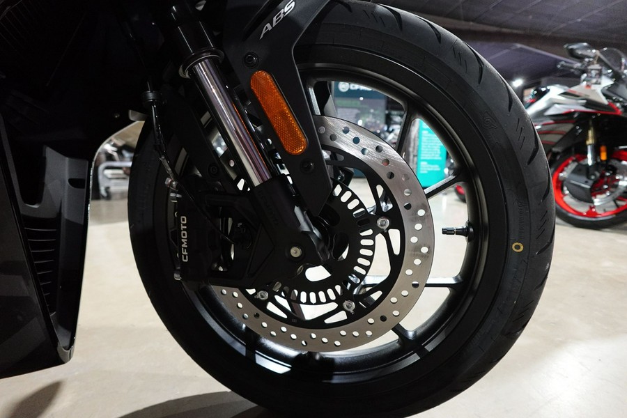 2026 CFMOTO 300SS