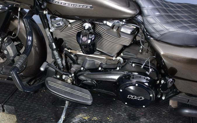 2020 Harley-Davidson Road Glide Special River Rock Gray