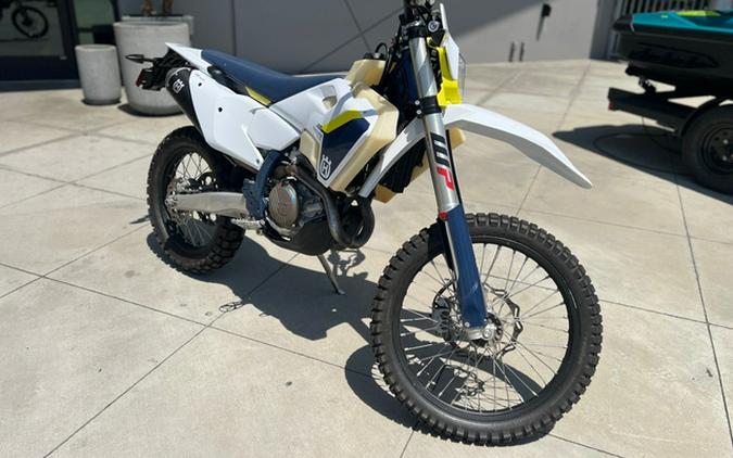 2025 Husqvarna Motorcycles FE 501 S