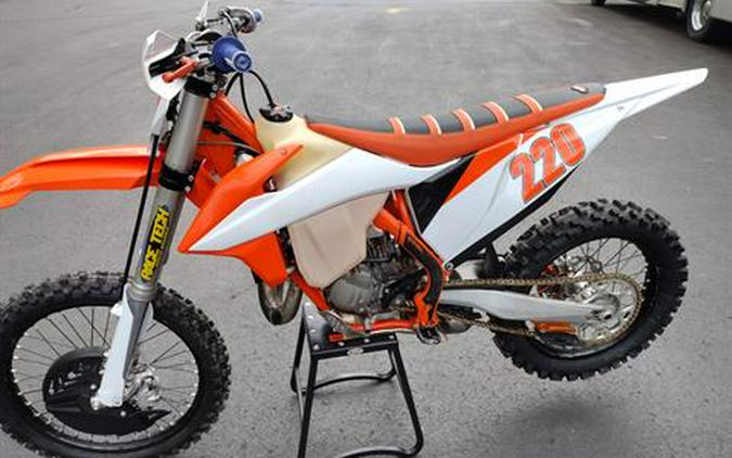 2022 KTM 125 XC