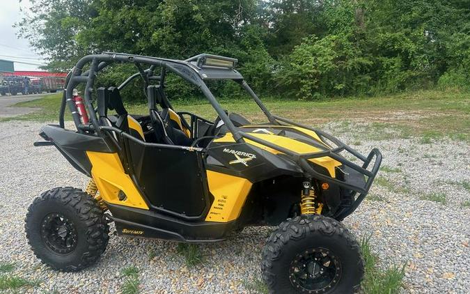 2014 Can-Am® Maverick MAX X® rs DPS™ 1000R