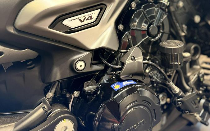 2026 Ducati XDIAVEL V4