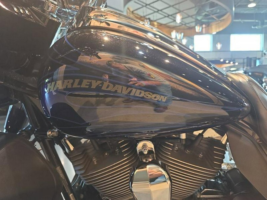 2016 Harley-Davidson® FLHXSE - CVO™ Street Glide®