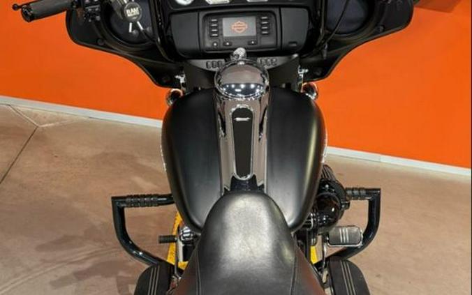 2016 Harley-Davidson® FLHX - Street Glide®