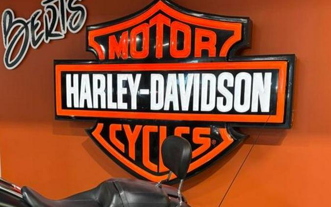 2016 Harley-Davidson® FLHX - Street Glide®