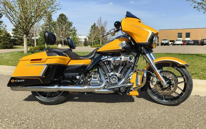 2022 Harley-Davidson® CVO™ Street Glide® Hightail Yellow Pearl