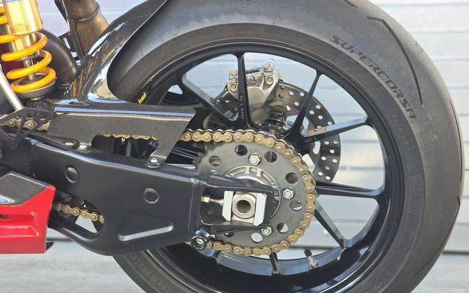 2004 Ducati 749 R