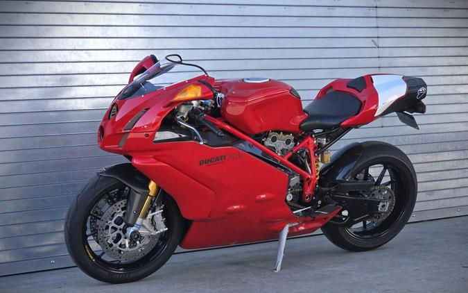2004 Ducati 749 R