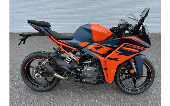 2022 RC390 - KTM