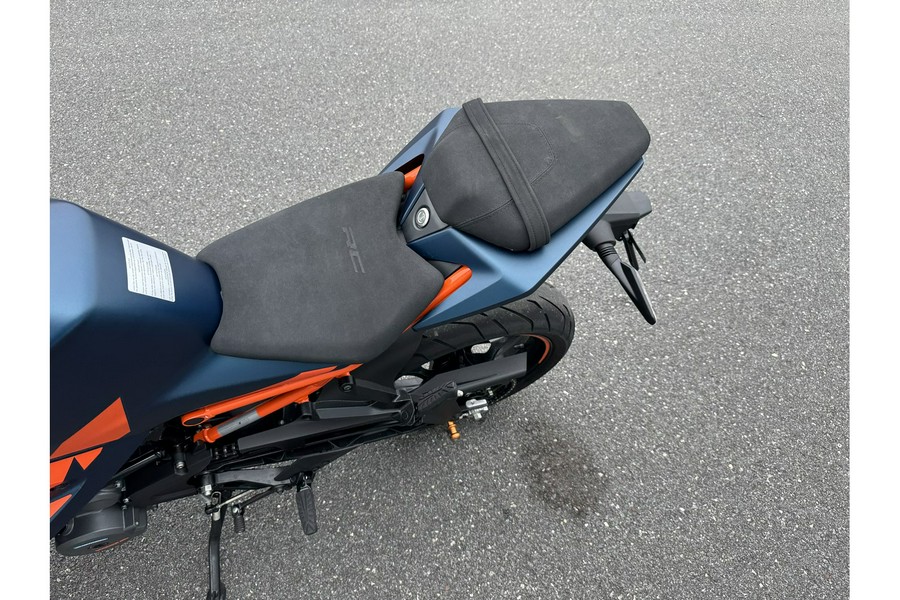 2022 RC390 - KTM