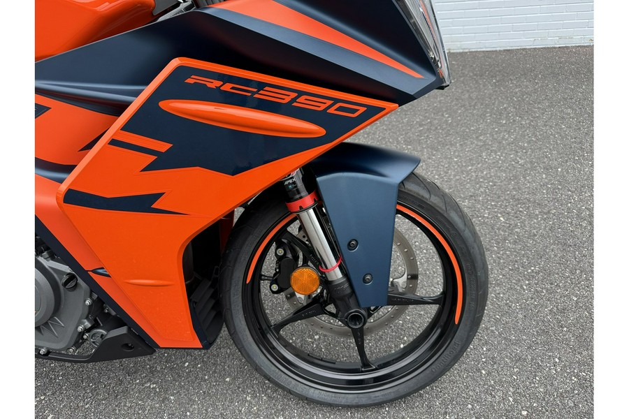 2022 RC390 - KTM