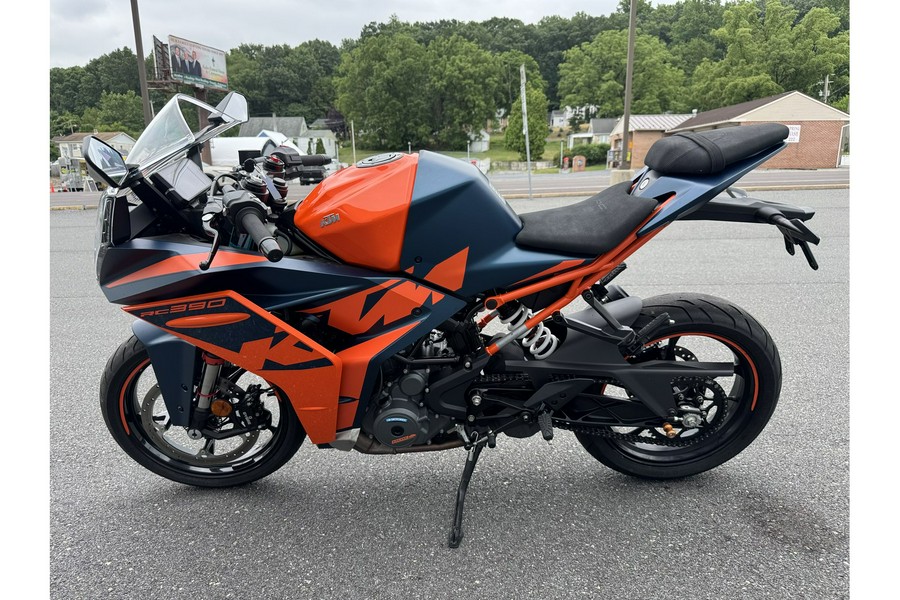 2022 RC390 - KTM