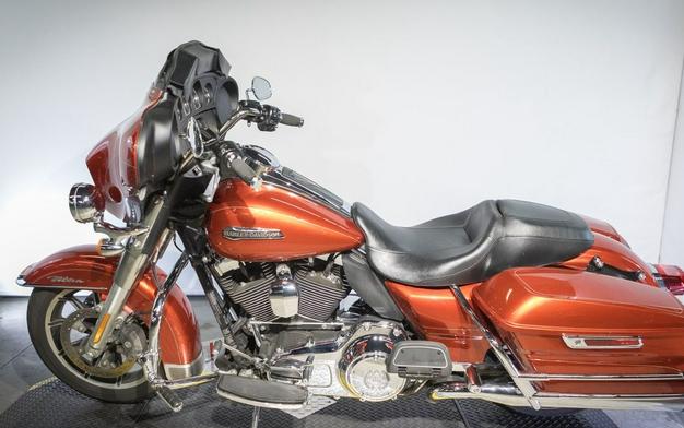 2014 Harley-Davidson® FLHTCU - Electra Glide® Ultra Classic®