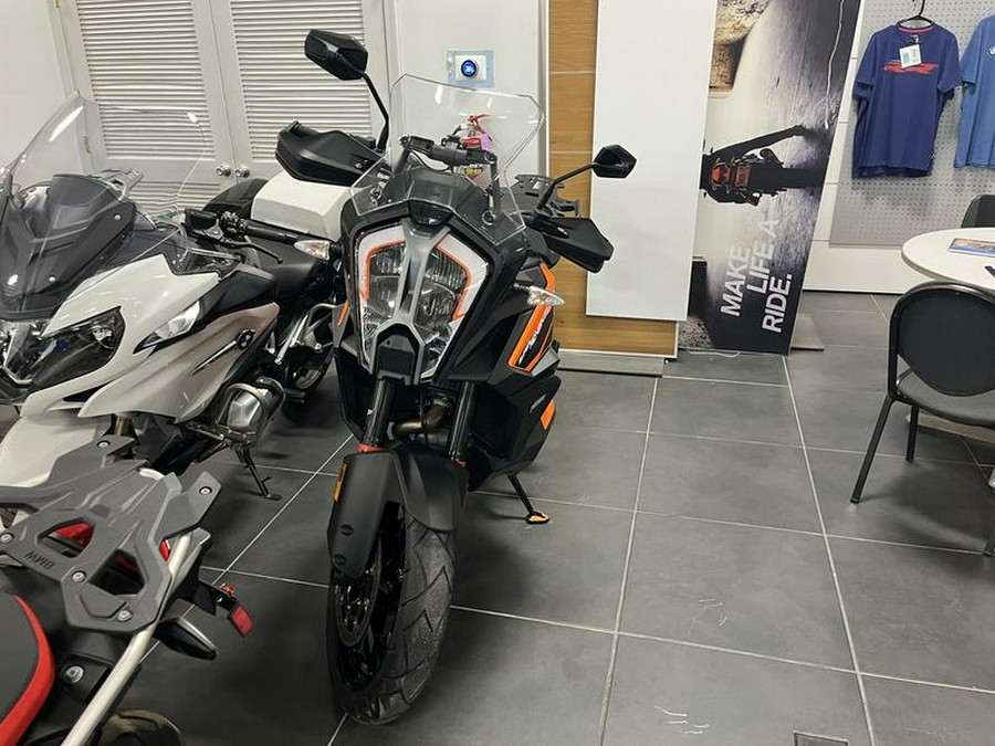 2022 KTM 1290 Super Adventure S