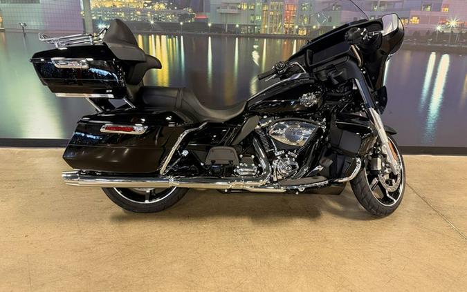 2025 Harley-Davidson FLHXU - Street Glide Ultra