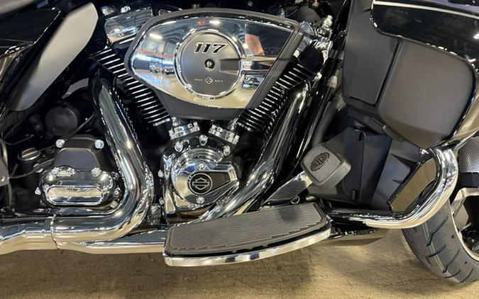 2025 Harley-Davidson FLHXU - Street Glide Ultra