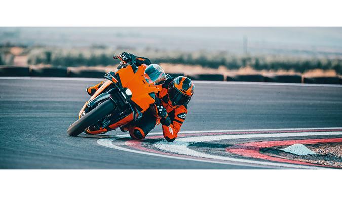 2026 KTM 990 RC R