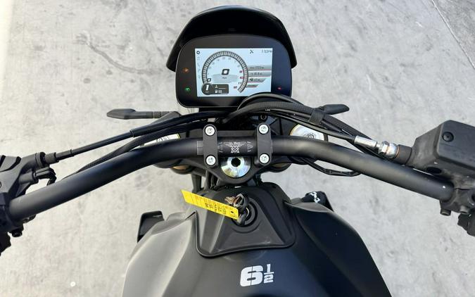 2023 Moto Morini® Seiemmezzo SCR