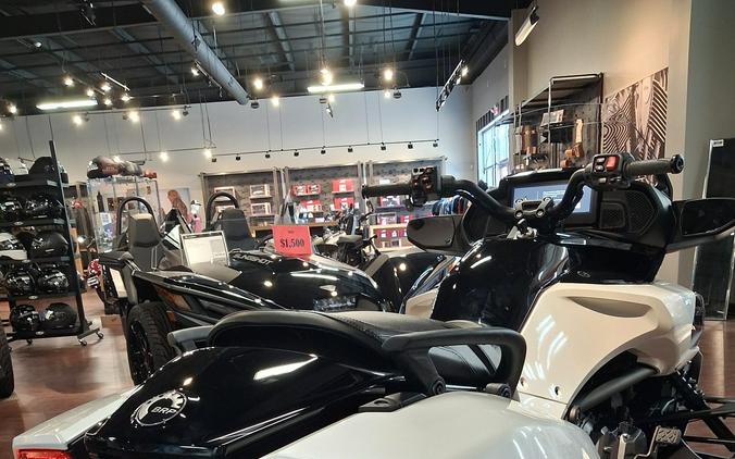2025 Can-Am Spyder F3 T