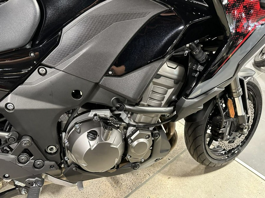 2021 Kawasaki Versys® 1000 SE LT+