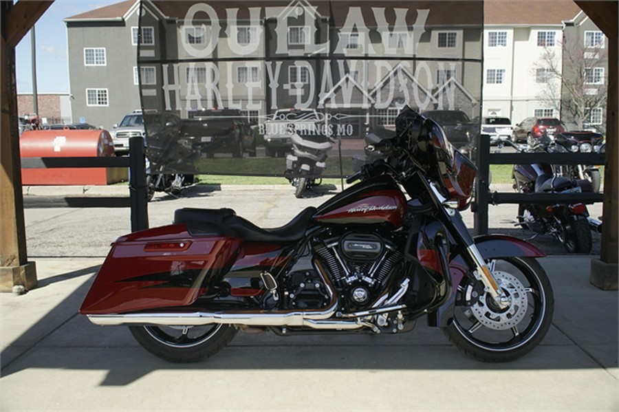 2017 Harley-Davidson CVO Street Glide