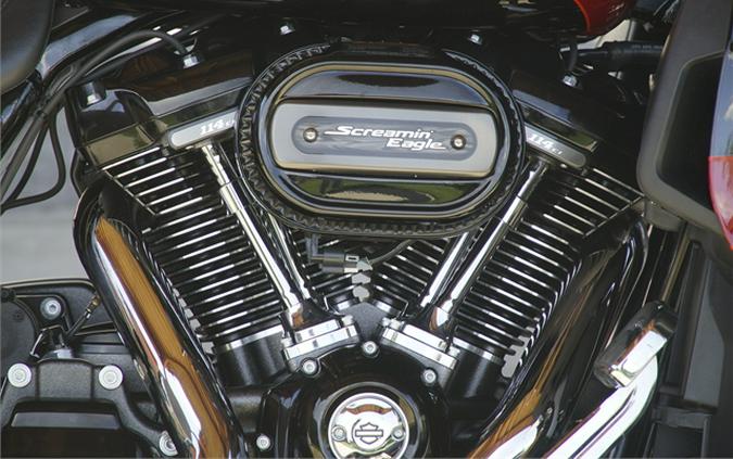 2017 Harley-Davidson CVO Street Glide