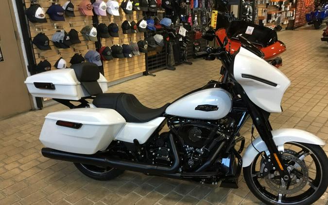 2024 Harley-Davidson Street Glide® White Onyx Pearl - Chopped Tour Pack-Bars and more....