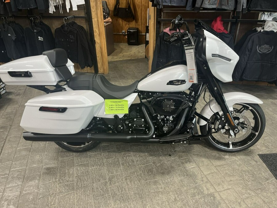 2024 Harley-Davidson Street Glide® White Onyx Pearl - Chopped Tour Pack-Bars and more....