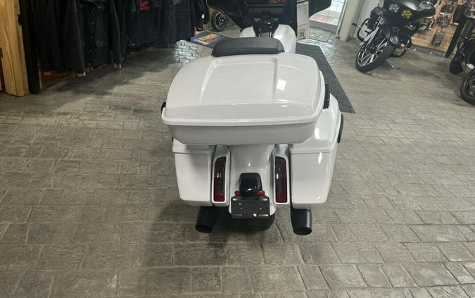 2024 Harley-Davidson Street Glide® White Onyx Pearl - Chopped Tour Pack-Bars and more....