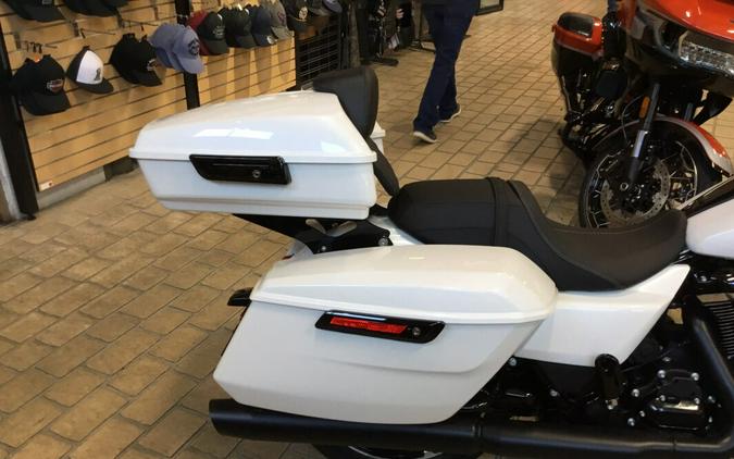 2024 Harley-Davidson Street Glide® White Onyx Pearl - Chopped Tour Pack-Bars and more....