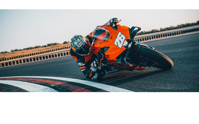 2026 KTM 990 RC R